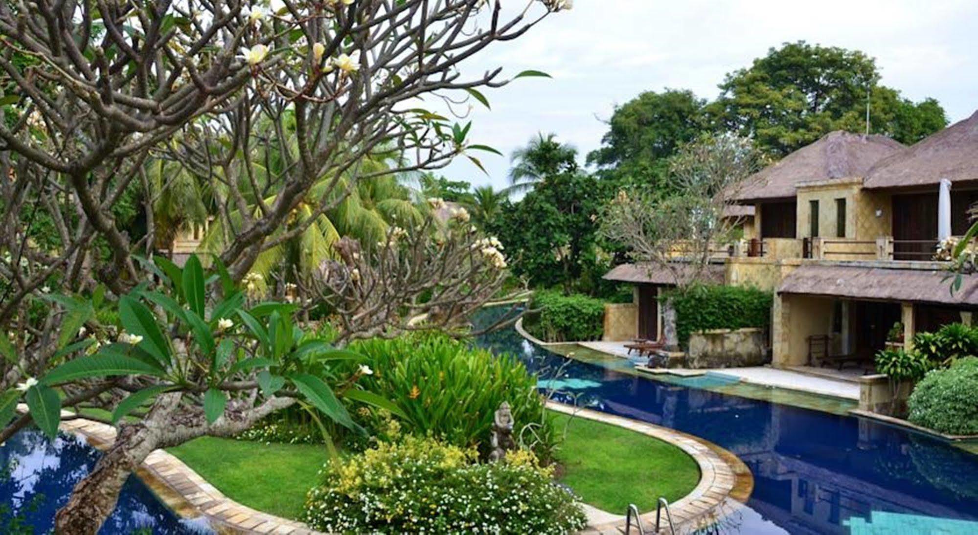 Pool Villa Merumatta סנגיגי מראה חיצוני תמונה